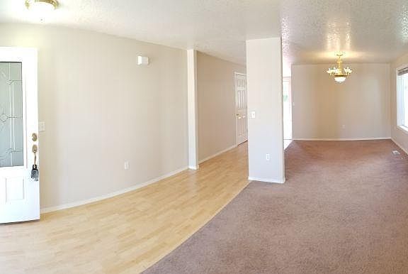 3rd image of 16515 NE 45th St