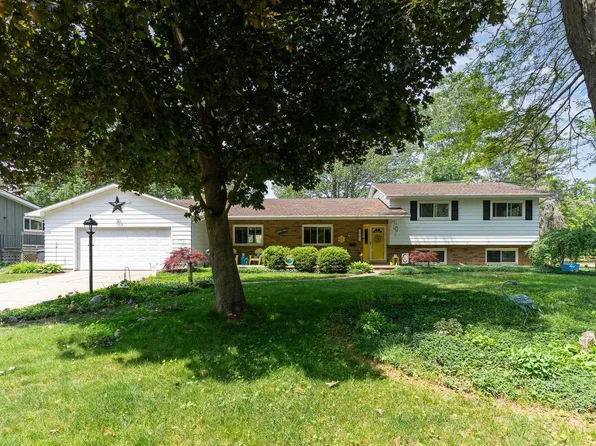 3901 Westbrier Ter, Midland, MI 48642