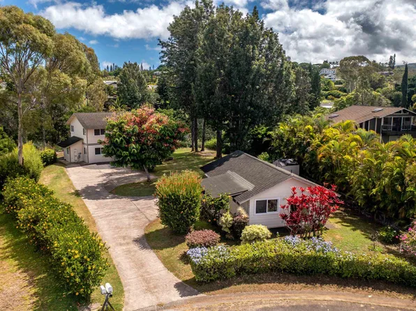 160 Kapuahi St, Makawao, HI 96768