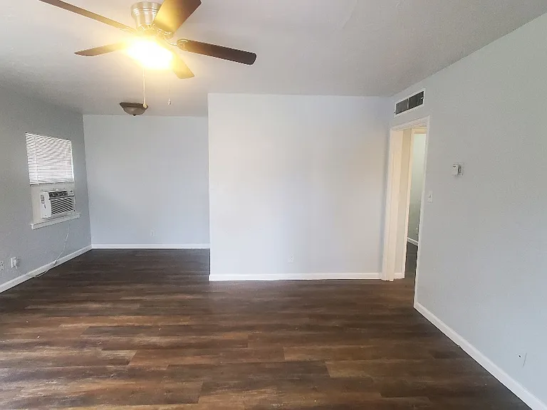 2235 E Terrace Ave — Photo 3