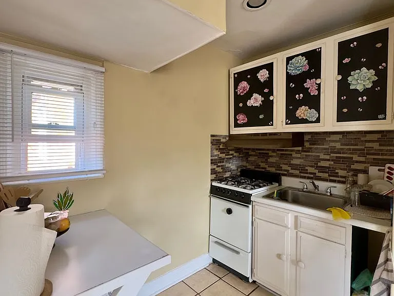 6201 Frederick Rd — Photo 5