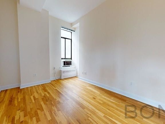 5th image of 1 Astor Pl APT 9K