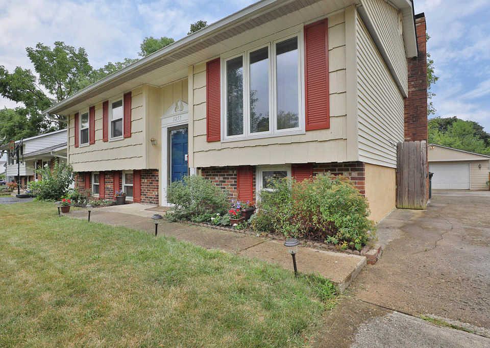 1st image of 5255 Williamsburg Cir