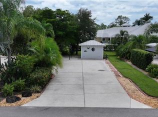 5959 Brightwood Dr, Fort Myers, FL 33905