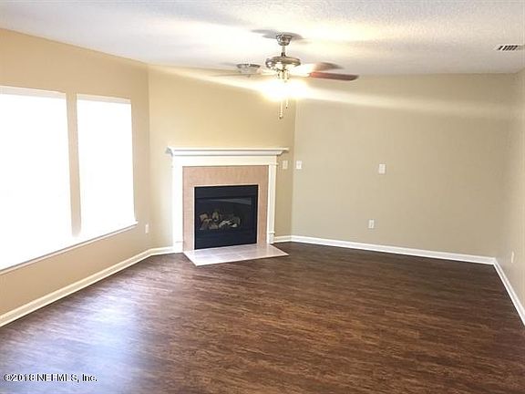3rd image of 14086 Golden Eagle Dr
