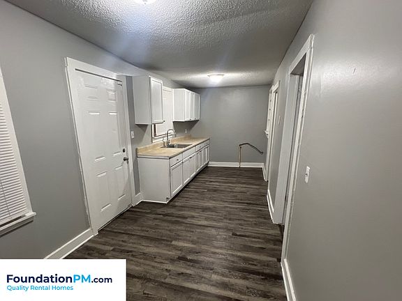 5th image of 444 Glankler St