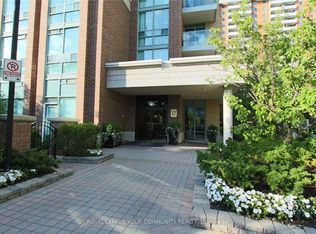 17 Michael Power Pl #816, Toronto, ON M9A5G5