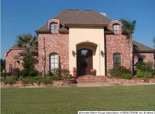 21410 Stonebridge Ct, Denham Springs, LA 70726