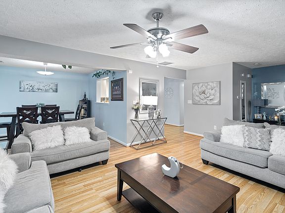 4th image of 2355 Salem Park Ct