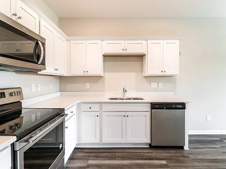 622 Wendell Falls Pkwy — Photo 8