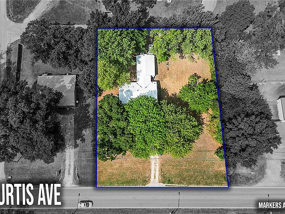 3rd image of 725 N Curtis Ave