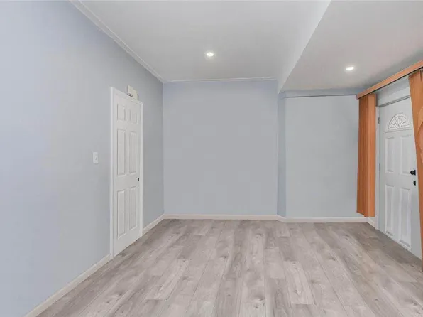 2612 Harway Avenue image 16 of 30