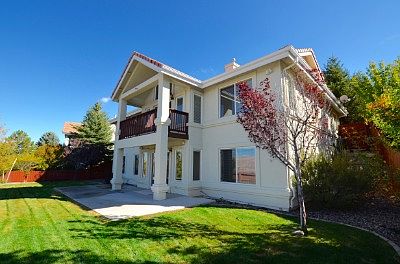 Large Patio overlooking VIEWS!