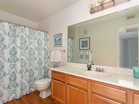 5th image of 12067 Alta Carmel Ct Unit 73