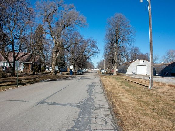 4th image of 341 West St