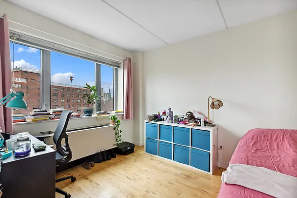 Sold by Corcoran | media 17