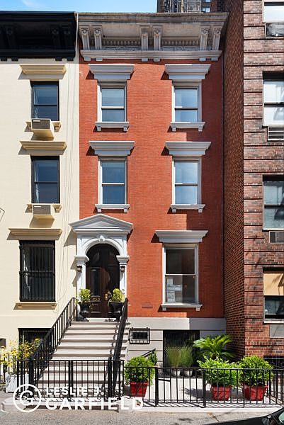 1st image of 433 E 85th St APT 1