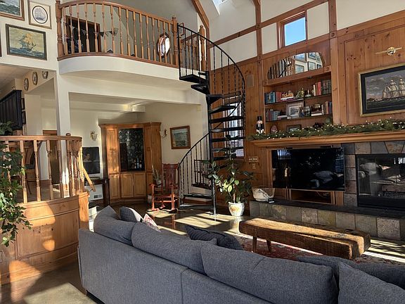 12th image of 1619 Koenigstein Ave