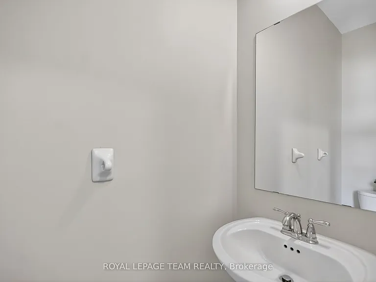 314 Song Sparrow St — Photo 11