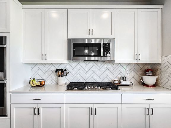 Living Room-Fireplace>