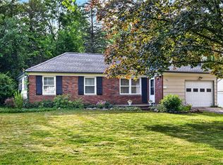 160 Sherwood Dr, Hilton, NY 14468