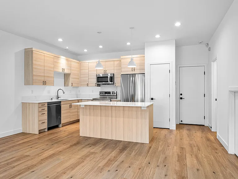 4125 Deemer Rd — Photo 11