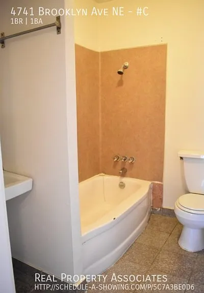 4741 Brooklyn Ave NE #C — Photo 6