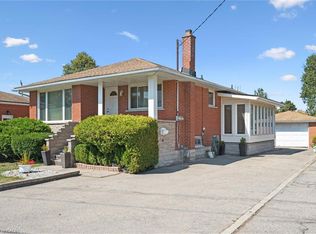 136 Fairway Rd N, Kitchener, ON N2A2N6