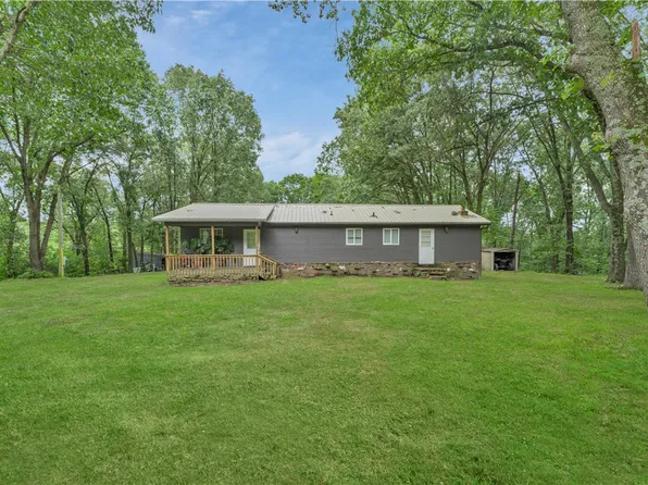 594 Madison St #8650, Huntsville, AR 72740