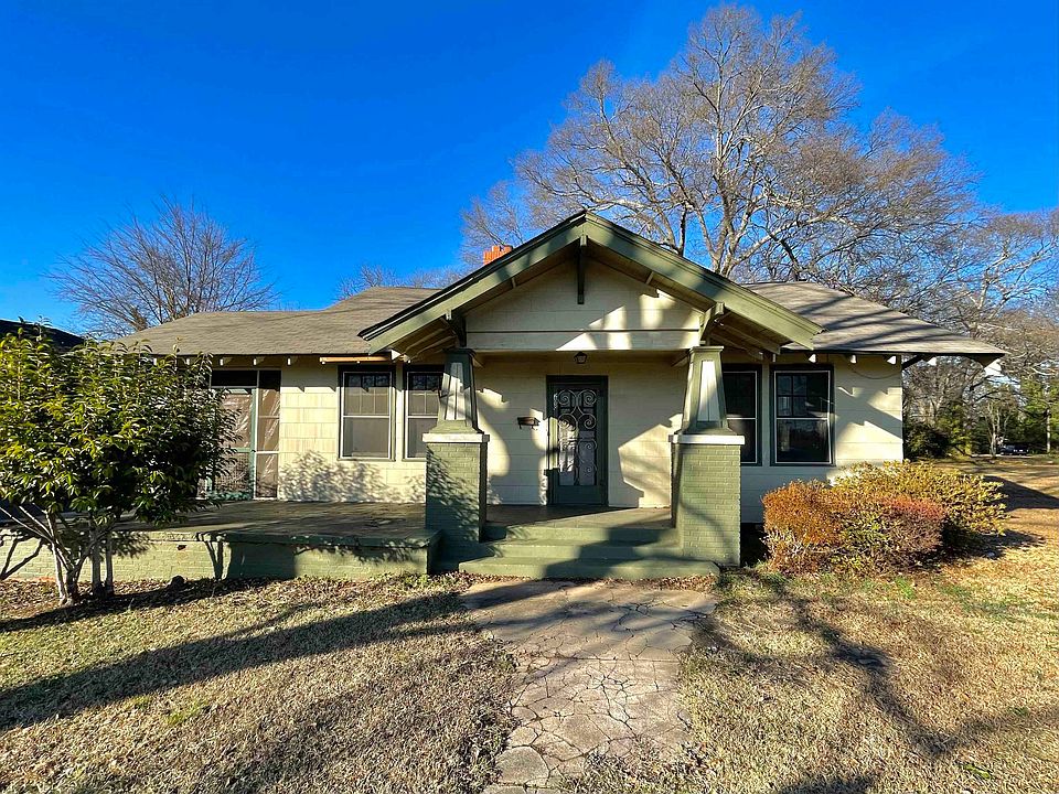 1st image of 298 E Fremont Ave