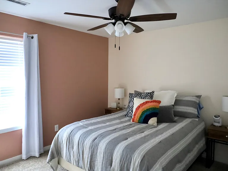 2810 S Cherokee St — Photo 9