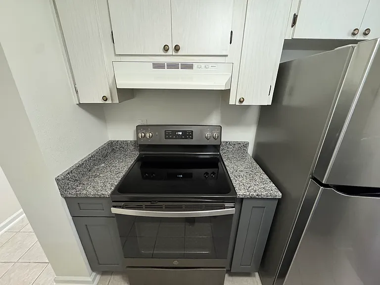 8440 Old Post Rd #102 — Photo 14