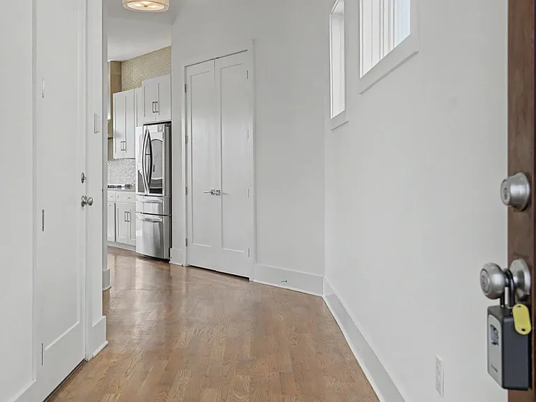118B Fern Ave #B — Photo 6