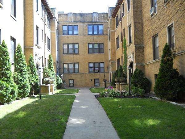 1st image of 2049 W Jarvis Ave APT 2
