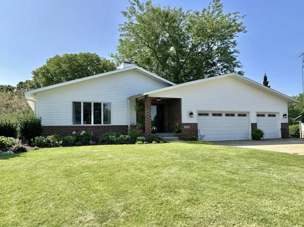 W4850 Overlook DRIVE, Elkhorn, WI 53121