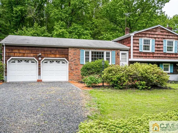 404 Black Horse Ln, Monmouth Junction, NJ 08852
