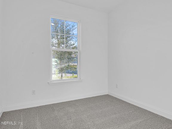 3rd image of 205 ENCLAVE Avenue