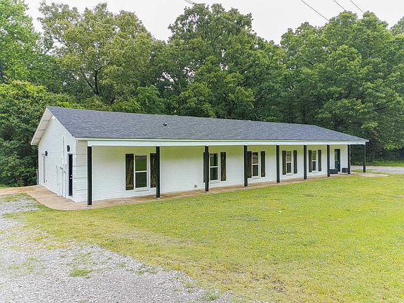 2nd image of 2121 Highway 349