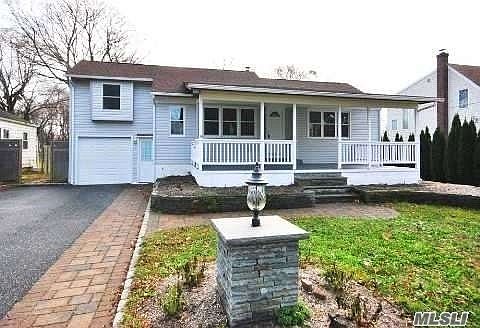 1st image of 22 Crescent Dr