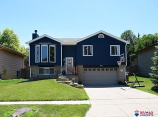 1601 Hartland Rd, Lincoln, NE 68521