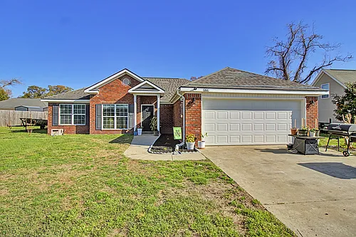 146 Auburn Cir Photo 1