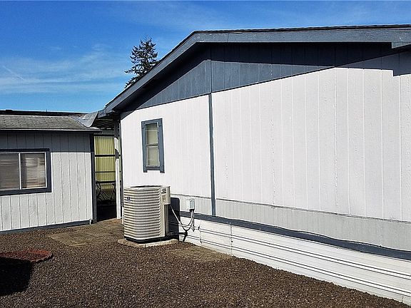 3rd image of 1111 Archwood Dr NW #280
