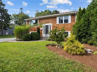 12 6th St, Barrington, RI 02806