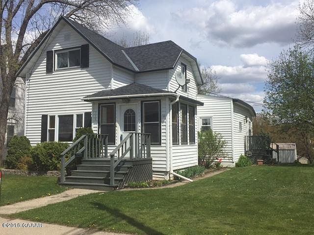1st image of 116 1st St NE