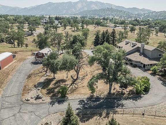 2nd image of 14049 Oak View Dr