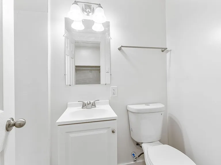7374 E Main St — Photo 5