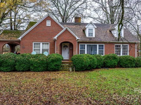 1571 Mount Olive Church Rd, Newton, NC 28658