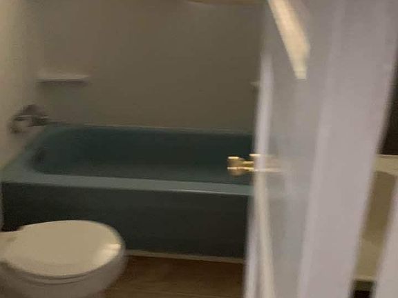4th image of 256 S 39th St