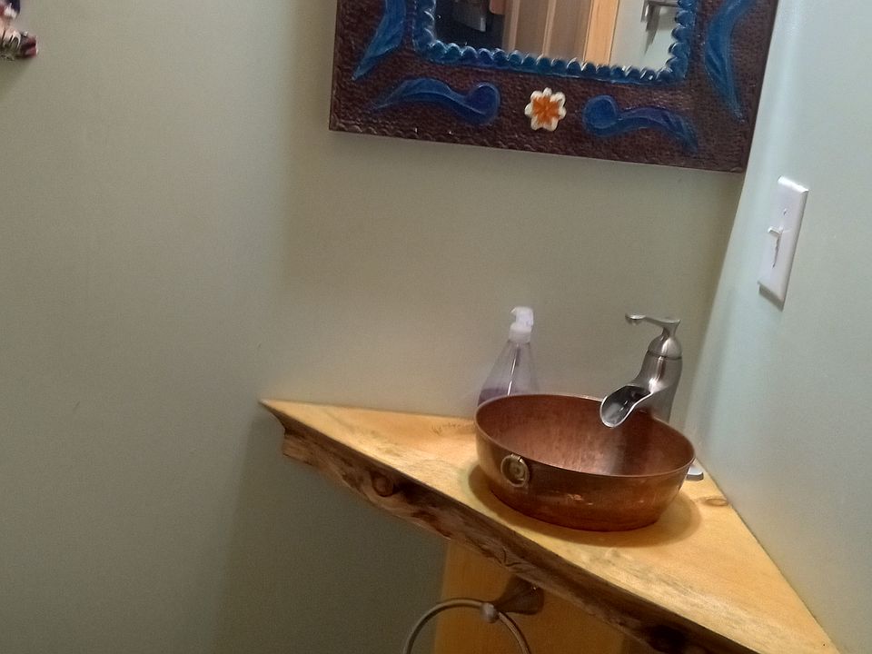 1/2 bath off bedroom