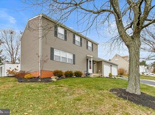 413 Bellevue Rd, Red Lion, PA 17356